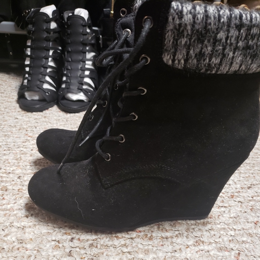 Black bootie wedges with grey cuff
